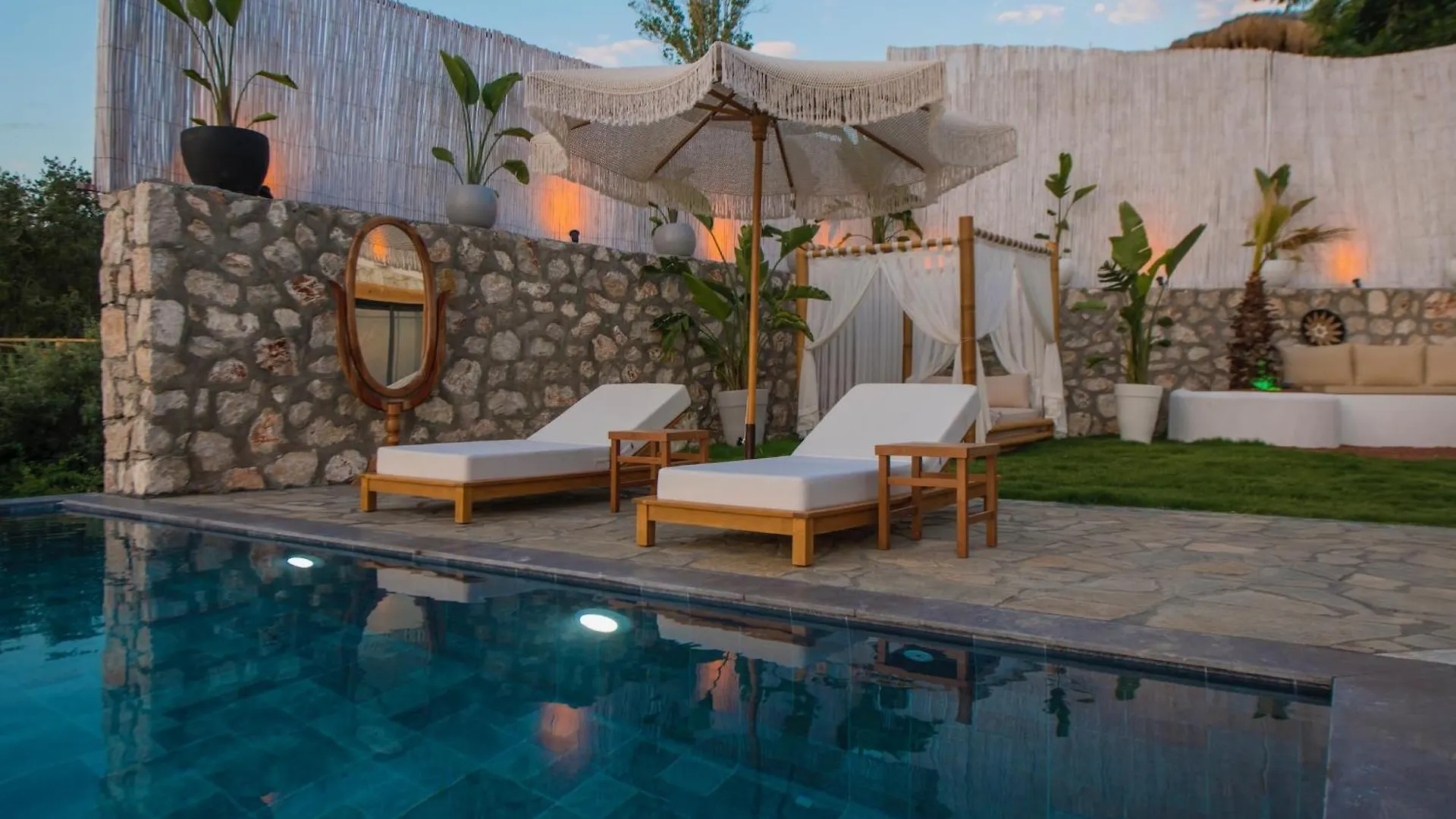Lada Slav Exclusive Otel Faralya Türkiye