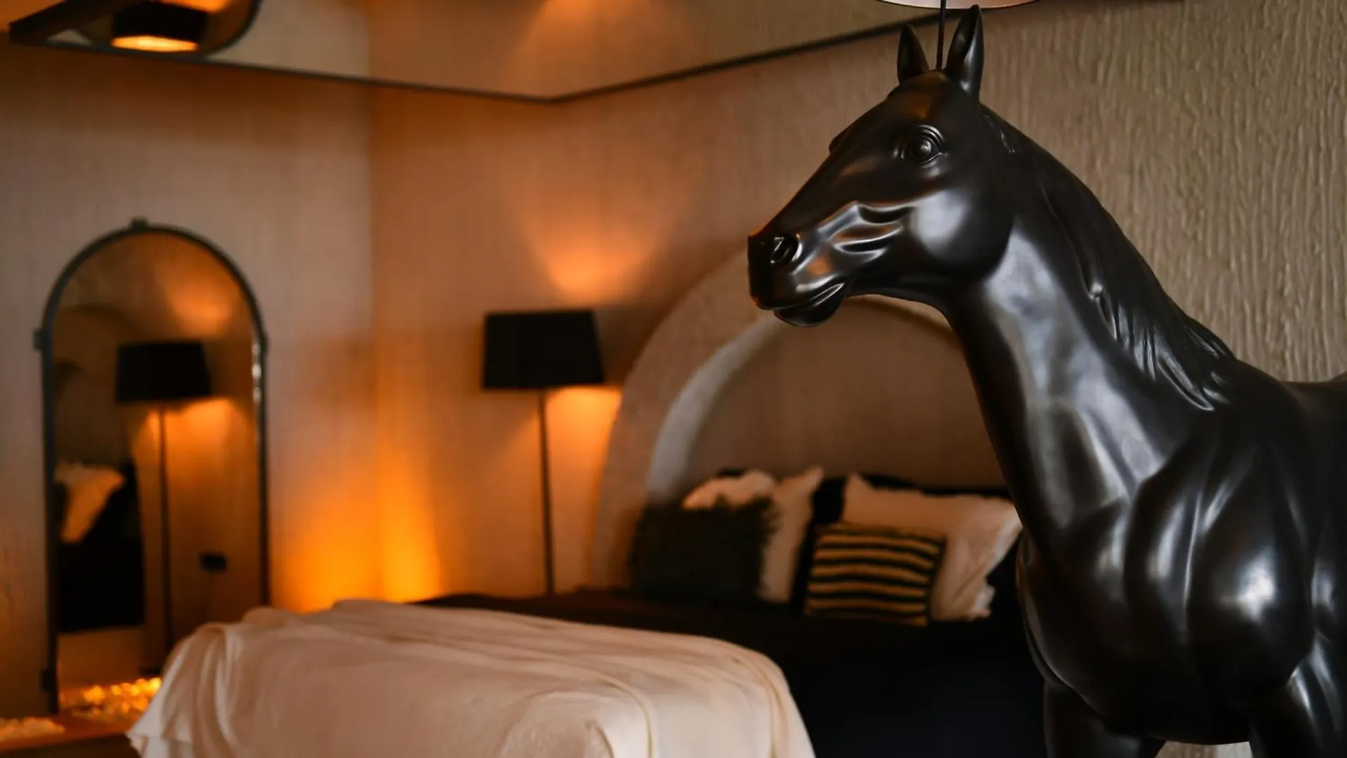 Lada Slav Exclusive Otel Faralya